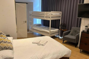 Sleep 6 Piccadilly Grand in London VR5